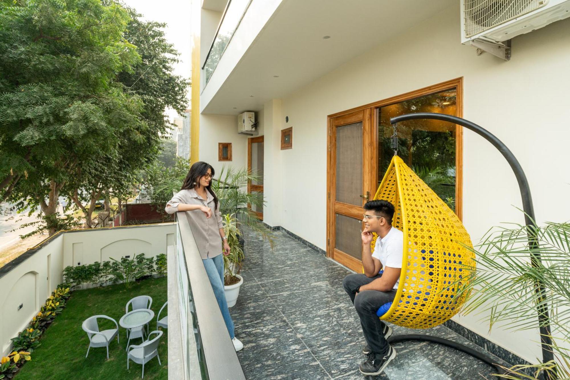 Lime Tree Hotel & One Bhk Serviced Apartment Noida - Sector 50 Metro Экстерьер фото